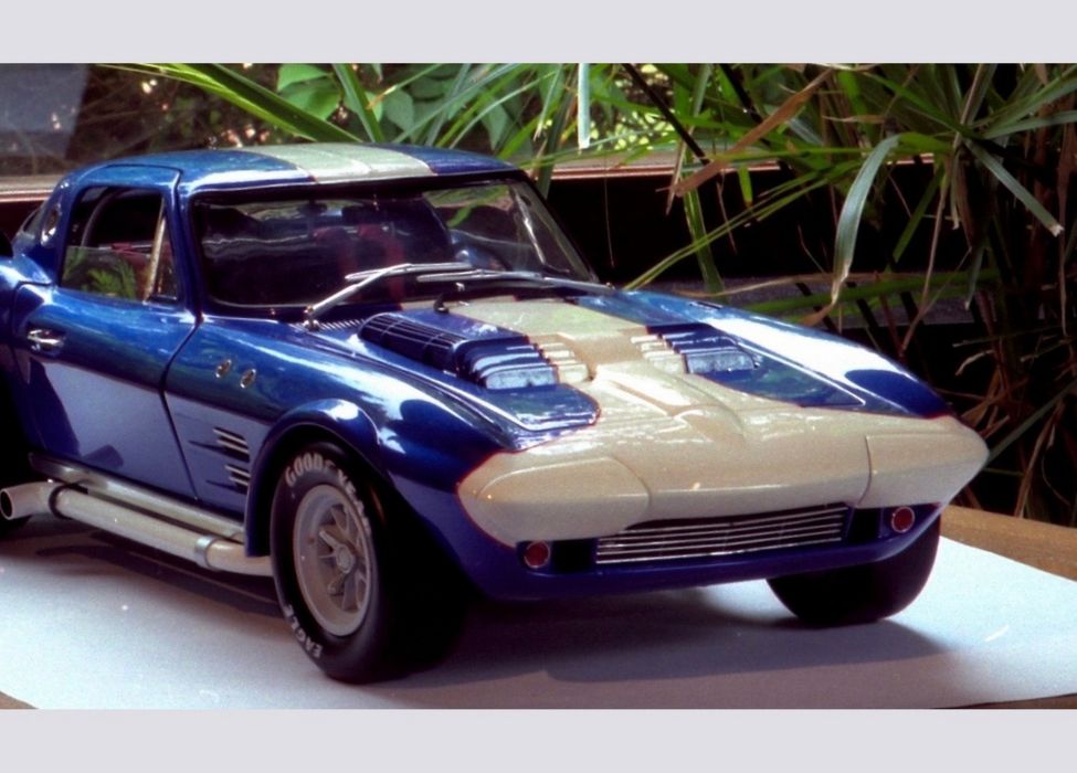 michel stassart corvette c2