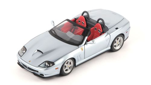 Ferrari 550 Barchetta Pininfarina 1/18 scale